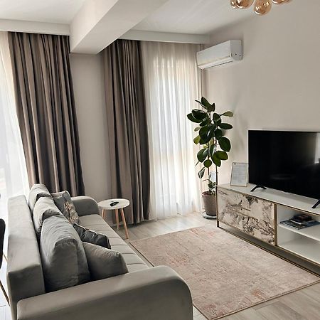 Elegance Lejlighed Bukarest Eksteriør billede