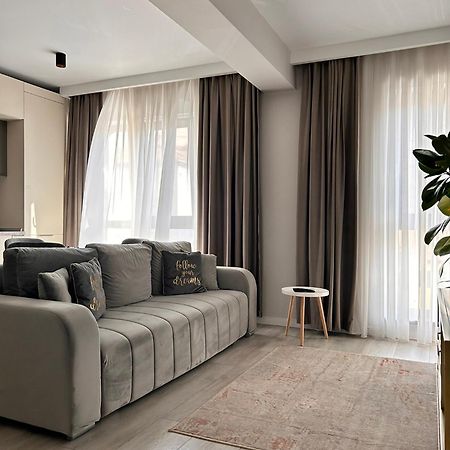 Elegance Lejlighed Bukarest Eksteriør billede