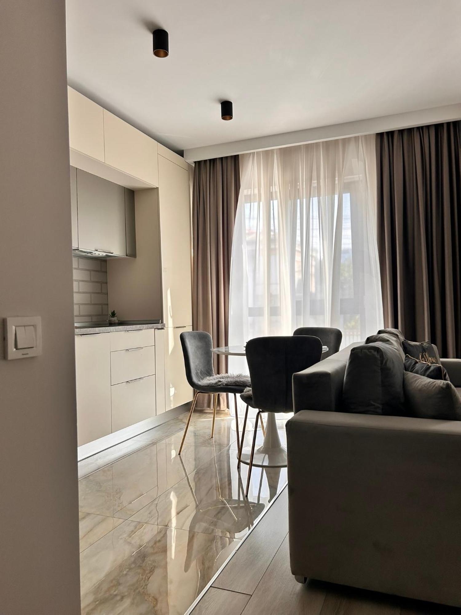 Elegance Lejlighed Bukarest Eksteriør billede